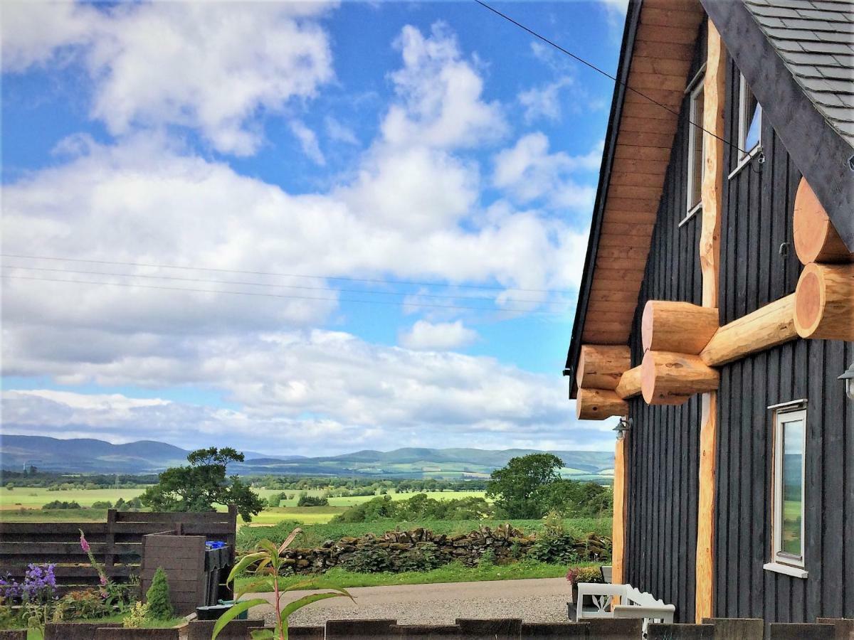 Rowanlea Lodge With Hot Tub Marykirk Екстер'єр фото