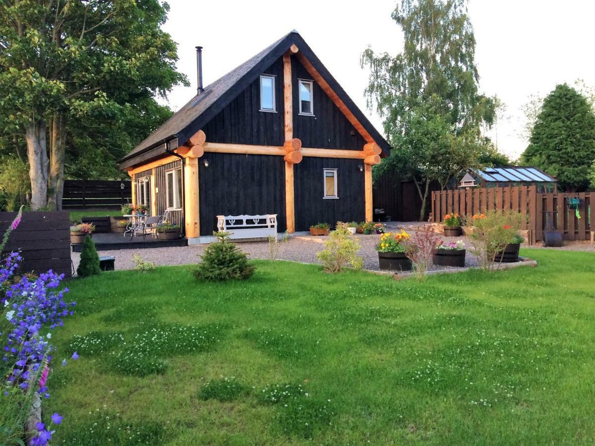 Rowanlea Lodge With Hot Tub Marykirk Екстер'єр фото