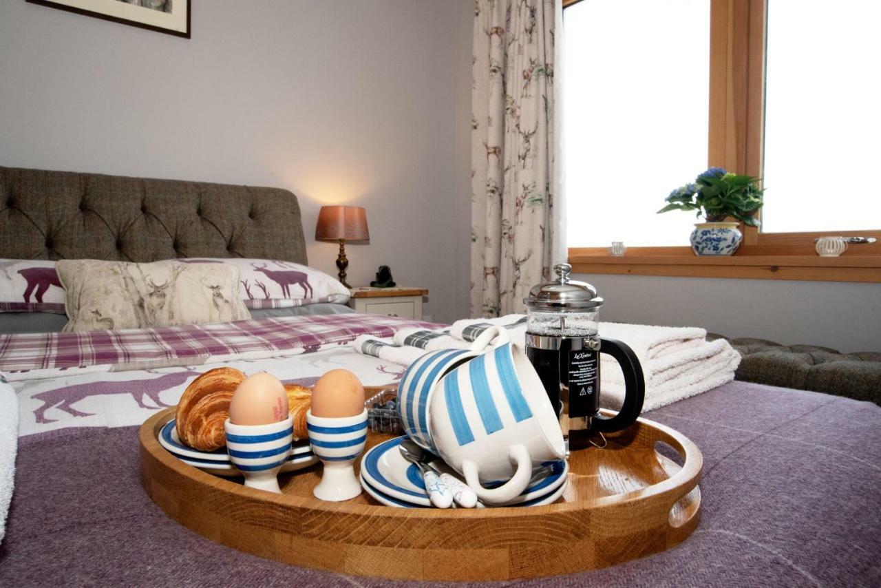 Rowanlea Lodge With Hot Tub Marykirk Екстер'єр фото